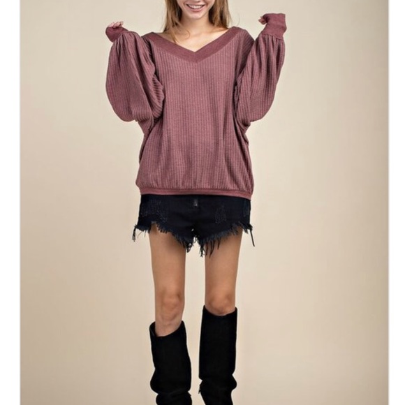 Desired Collection Tops - SOLD Marsala bubble sleeve v neck long sleeve top